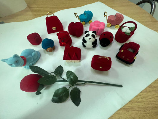Cajita de añillos cajita de pusera cajita de aro de regalos material de tercipelo